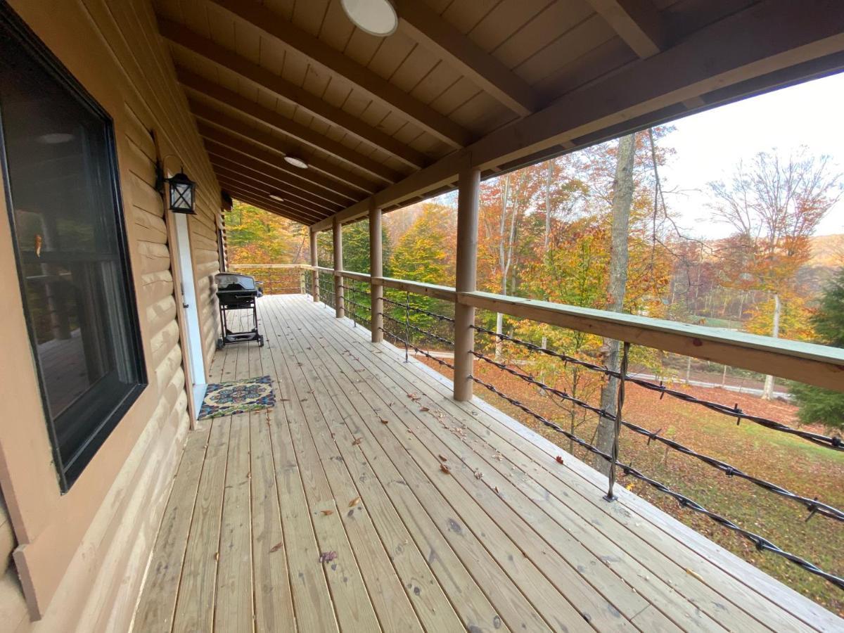 Pine Creek Cabins & Camping Resort South Bloomingville Екстериор снимка