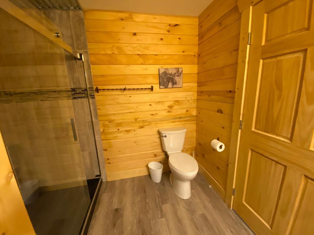 Pine Creek Cabins & Camping Resort South Bloomingville Екстериор снимка