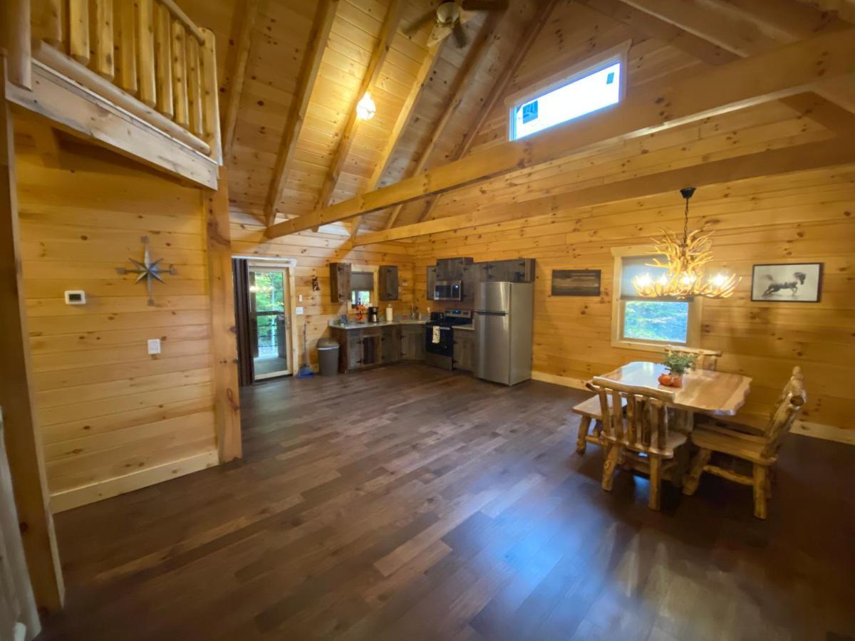 Pine Creek Cabins & Camping Resort South Bloomingville Екстериор снимка