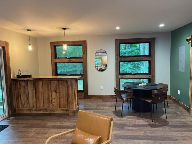 Pine Creek Cabins & Camping Resort South Bloomingville Екстериор снимка