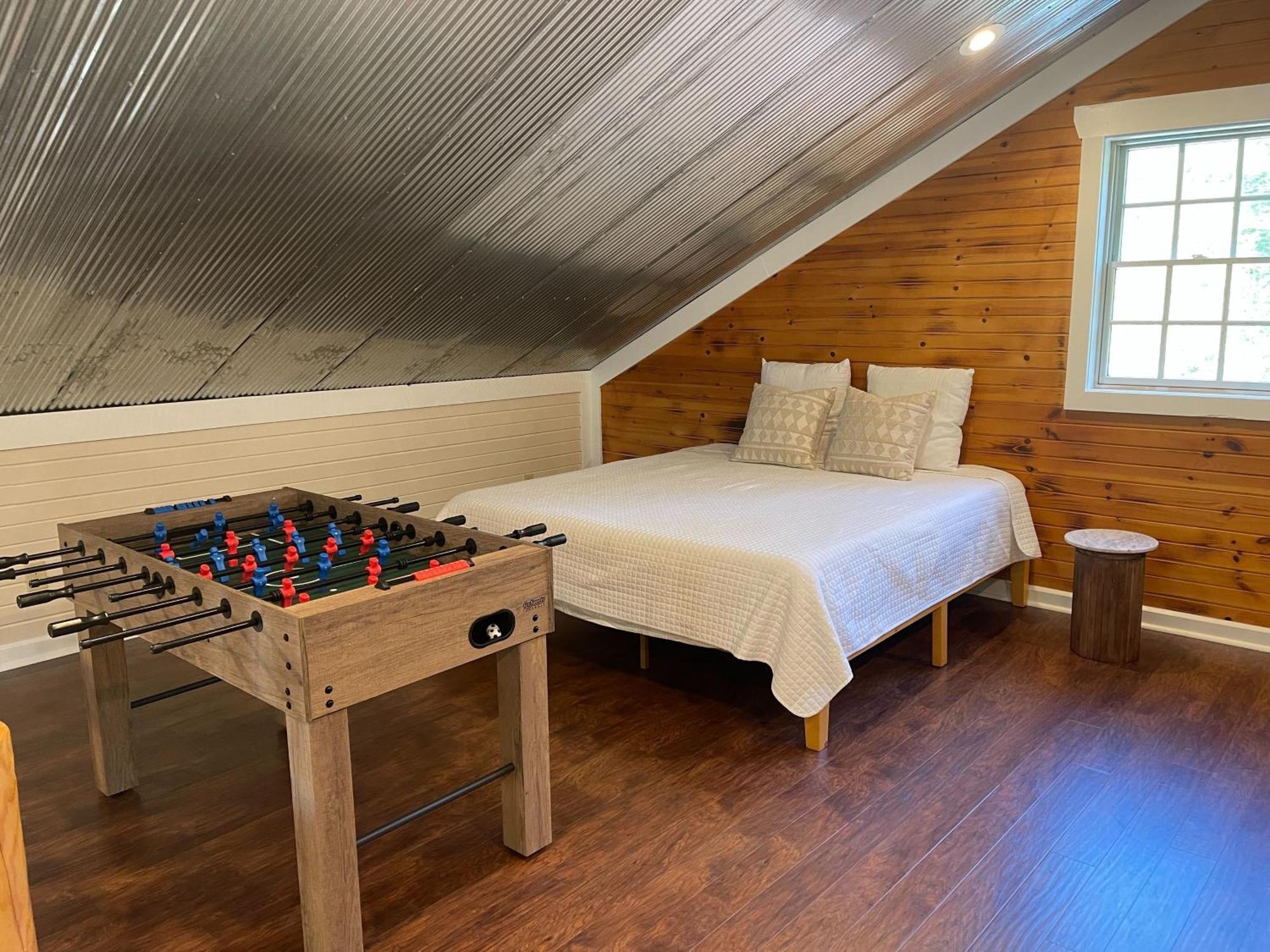 Pine Creek Cabins & Camping Resort South Bloomingville Екстериор снимка