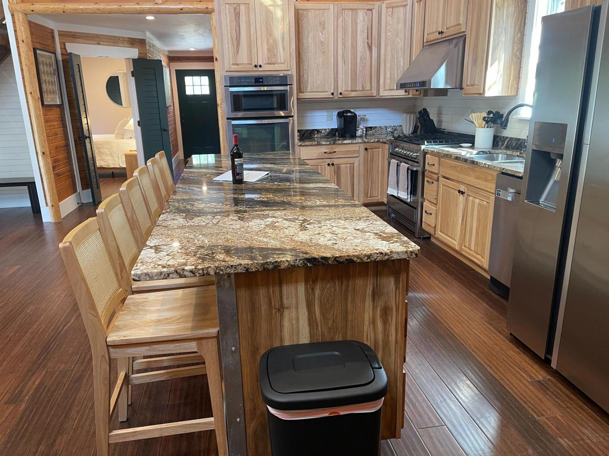 Pine Creek Cabins & Camping Resort South Bloomingville Екстериор снимка